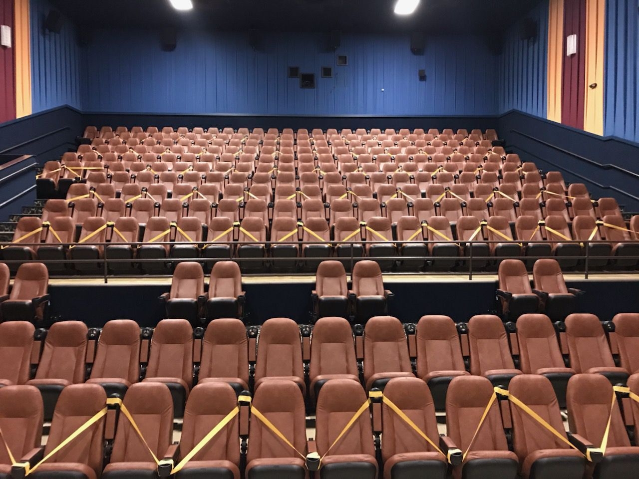 Classic Cinemas Close Temporarily After 3 Weeks Of Social Distancing Chicago Sun Times