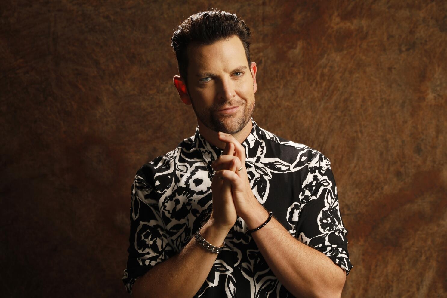 Corona Satirist Trump Troller Who Is The Real Chris Mann Los Angeles Times Corona Satirist Trump Troller Who Is The Real Chris Mann Los Angeles Times