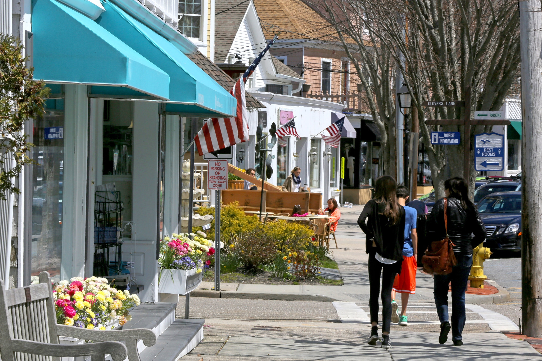Hamptons Real Estate West Of The Shinnecock Canal The New York Times