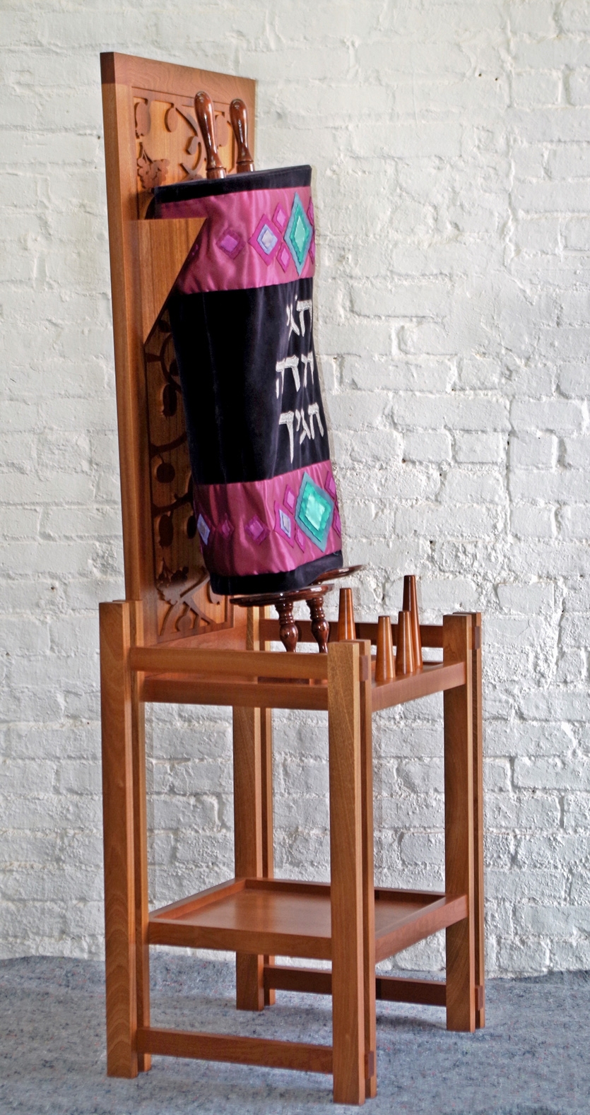 More Bimah Furniture Designers Of Synagogue Interiors Synagogue Furniture And Bimah Art