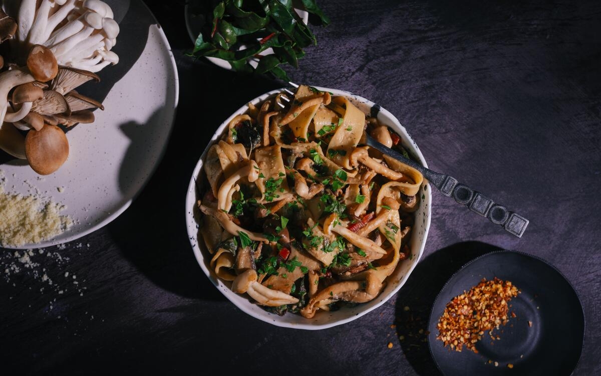 Mushroom Pasta With Cashew Cream Recipe Los Angeles Times Mushroom Pasta With Cashew Cream Recipe Los Angeles Times