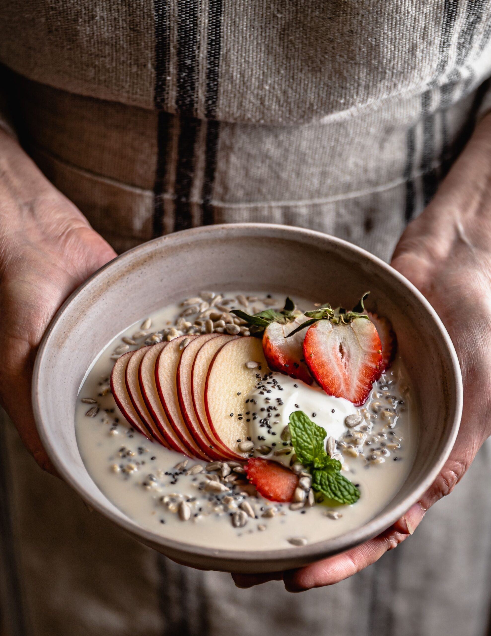 Recipe Linda Duncan s Easy Overnight Oats NZ Herald Recipe Linda Duncan s Easy Overnight Oats NZ Herald