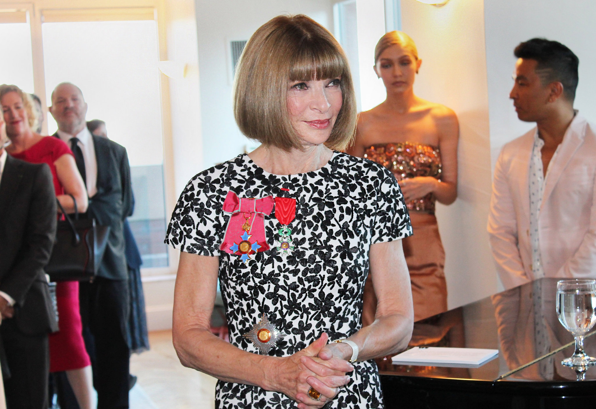 Vogue Editor Anna Wintour Is Now Dame Anna The New York Times